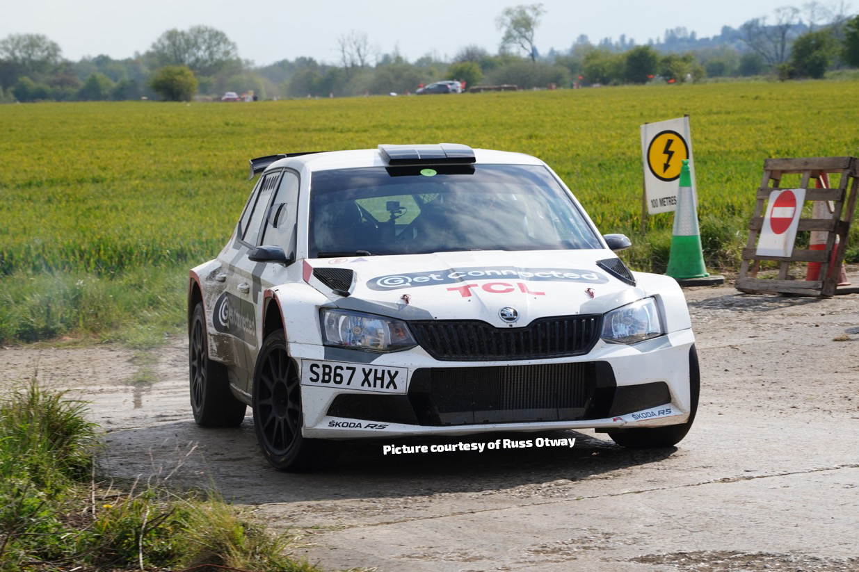 get-connected-rally-team-corinium-stages-2021-08